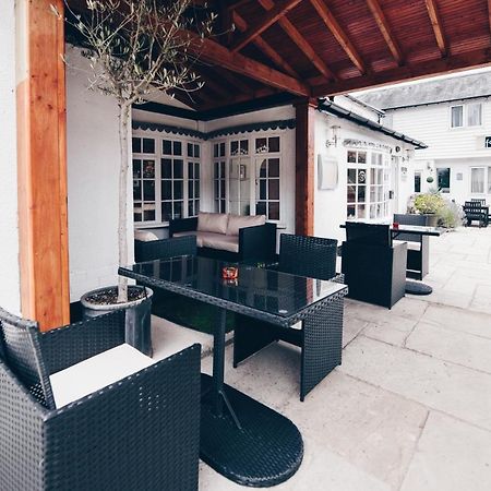 Fox Country Inn High Wycombe Zewnętrze zdjęcie