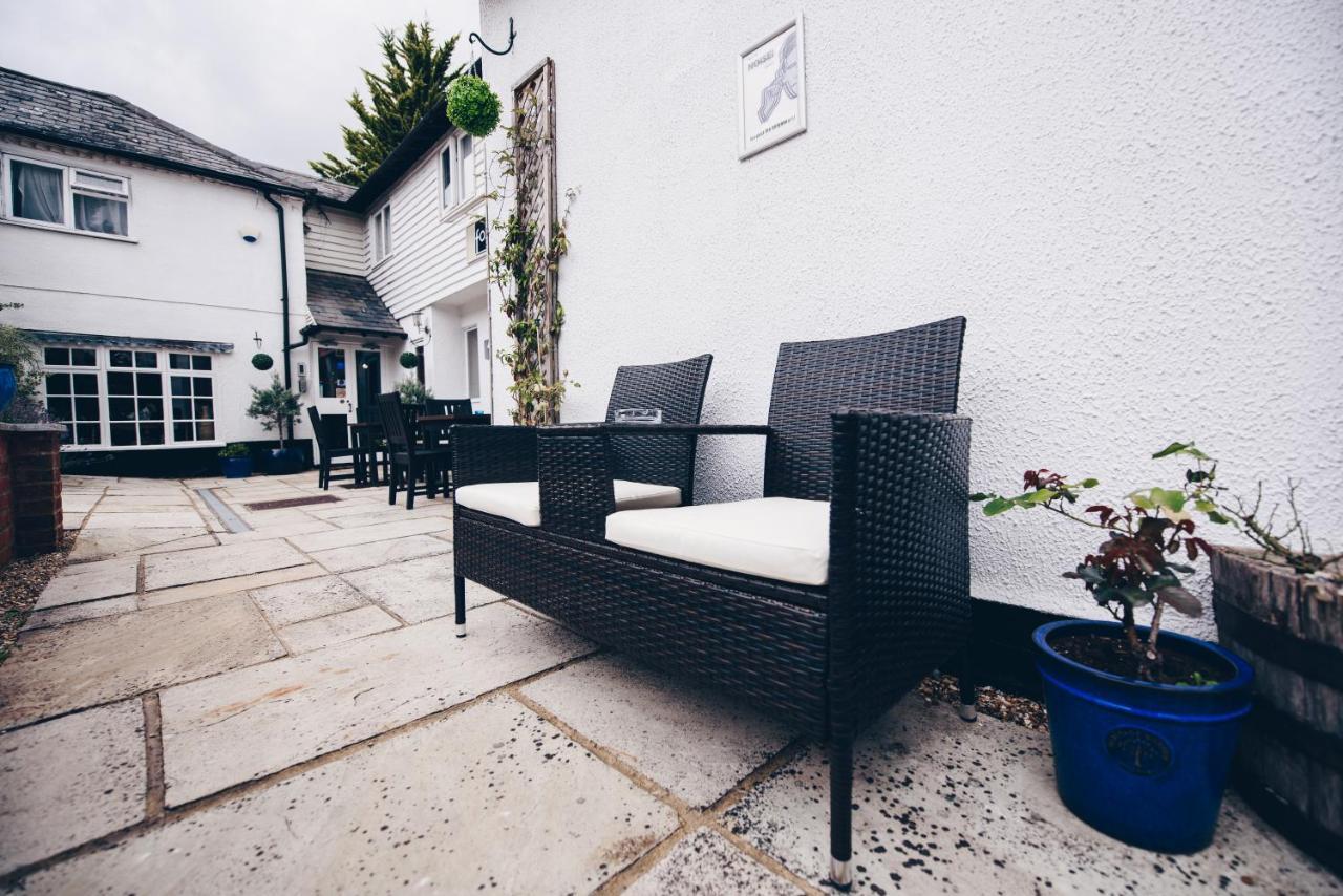 Fox Country Inn High Wycombe Zewnętrze zdjęcie